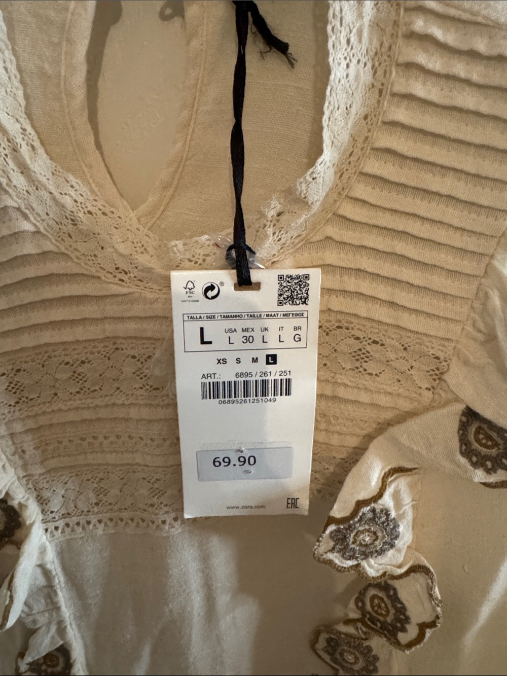 Zara Cream Embroidered Ruffle Neck Blouse NEW - Picture 10 of 10